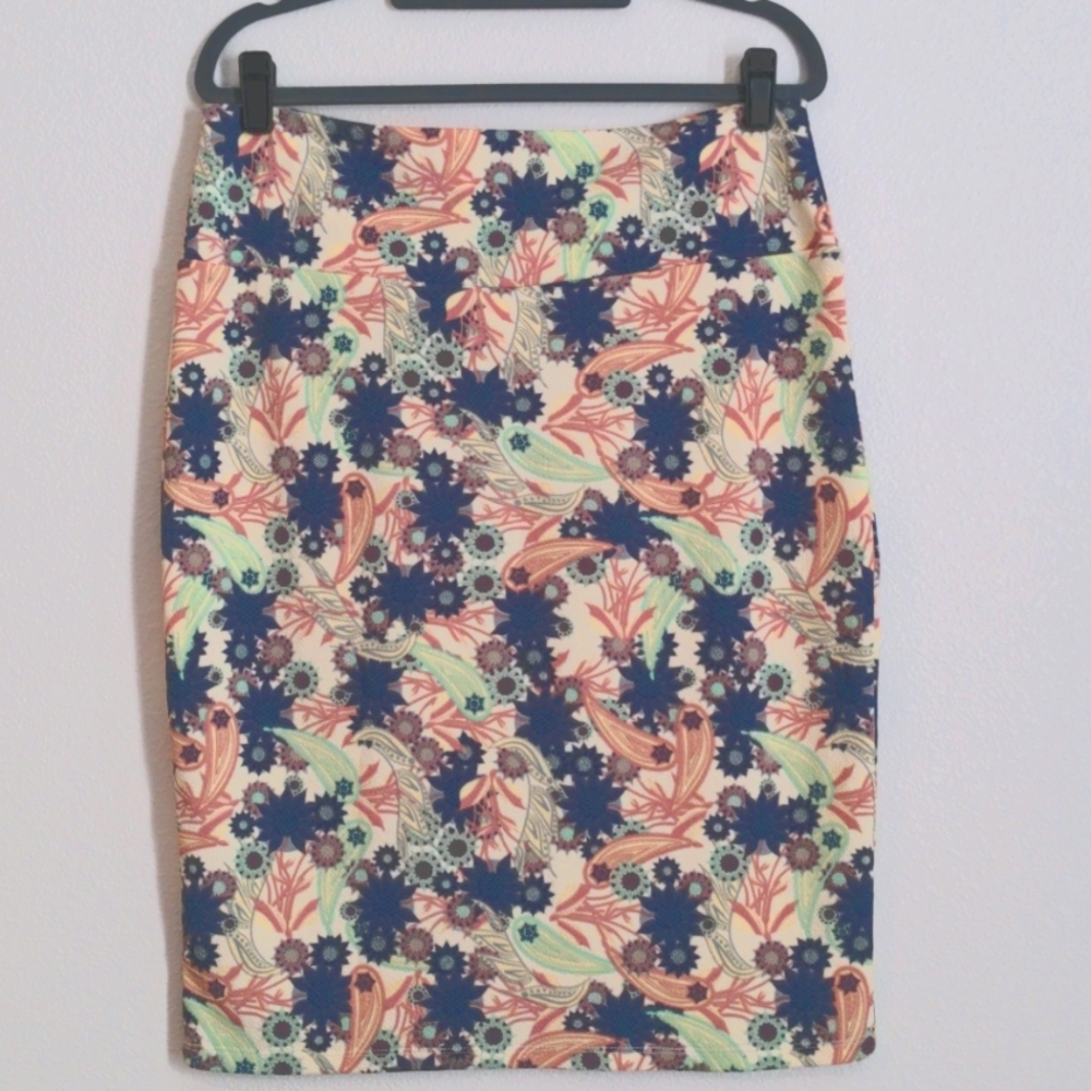 Pencil skirt